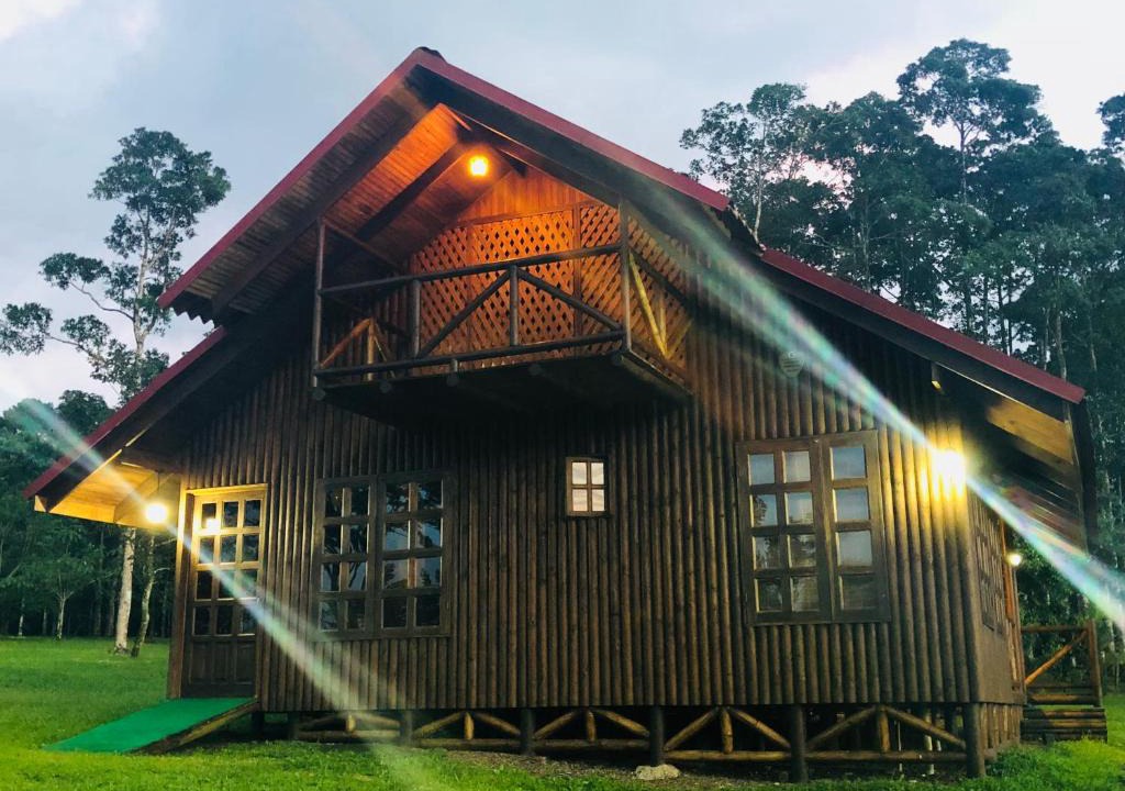 Penjamo Cabin | Cabaña rodeada de naturaleza en San Carlos