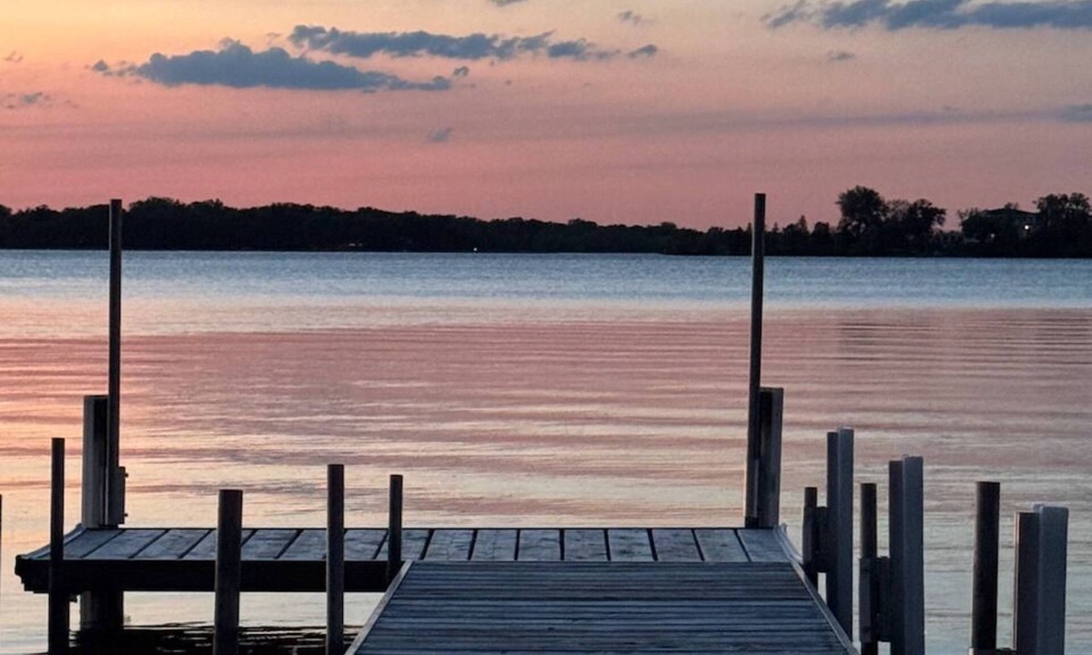 White Bear Lake House | Chalgren Bald Eagle Lake Front Vacation Rental