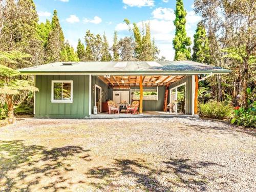 Ohia Estates House | Charming Tiny Cottage 5 min from National Park