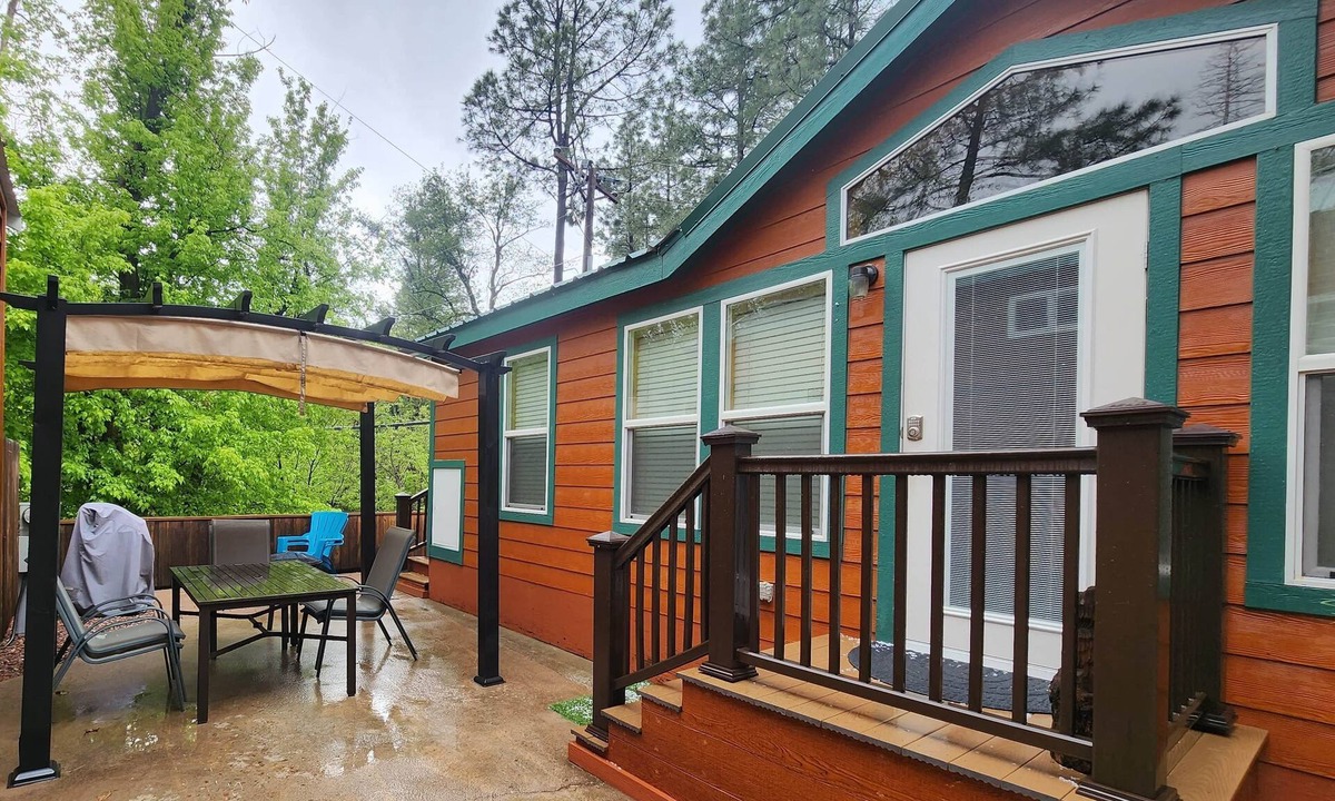 Christopher Creek Cabin | Christopher Creek Cabins - Cabin 5