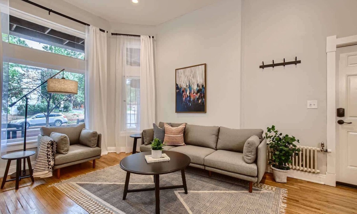 City Park Apartment | Cloud by Modern Midstay/1 Block to City Park #C2