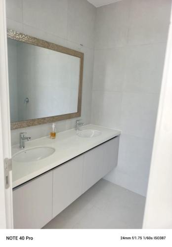 Ecuador Apartment | Departamento en edificio Bari de Karibao