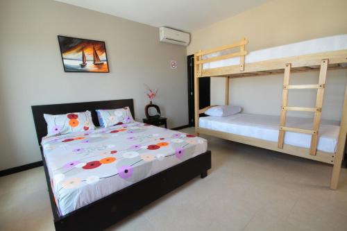 Salinas Hostel | Fogata Hostel