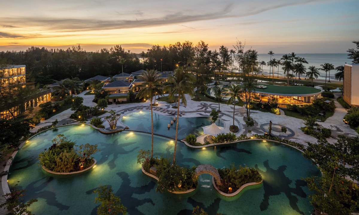 Lagoi Hotel | Four Points By Sheraton Bintan, Lagoi Bay