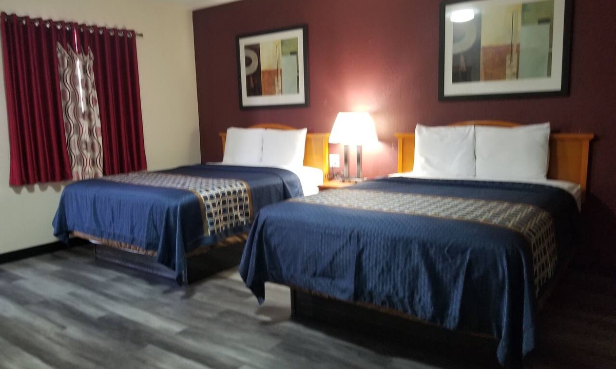 Oberlin Hotel | Frontier Motel