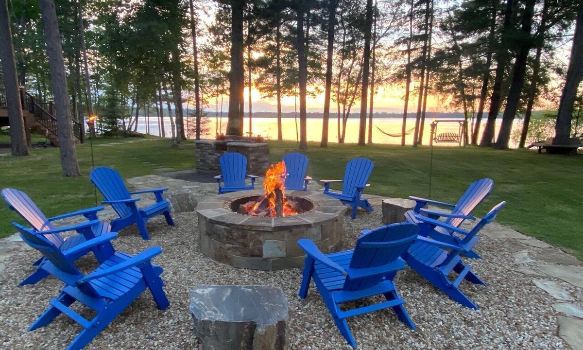 Eagle River Cabin | Gorgeous 5 Bedroom Lakefront Property on Eagle Lake-on the Eagle River Chain!