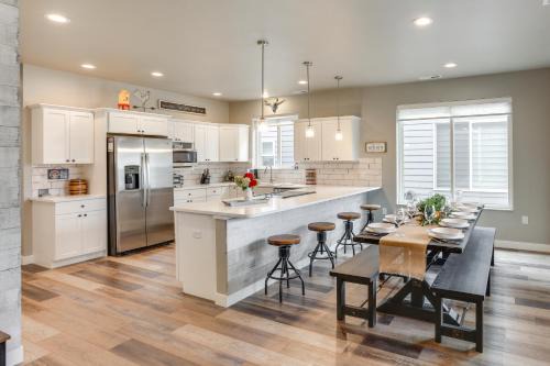 Spearfish House | Home Base for Final Rally Weekend w/Heated Garage