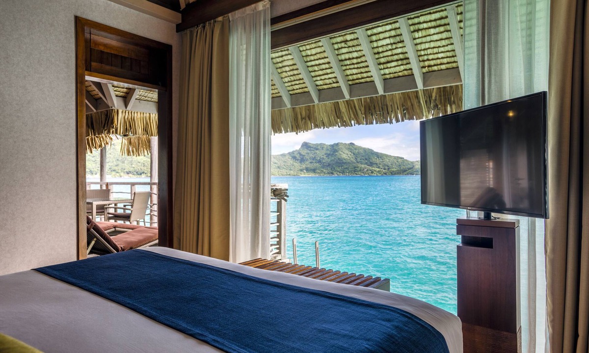 Bora Bora Hotel | InterContinental Bora Bora Resort and Thalasso Spa by IHG