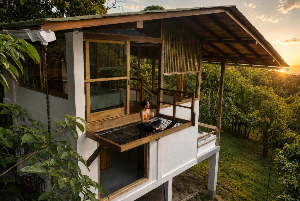 Mindo Villa | MindoLoft Loft de lujo con servicio premium en Mindo