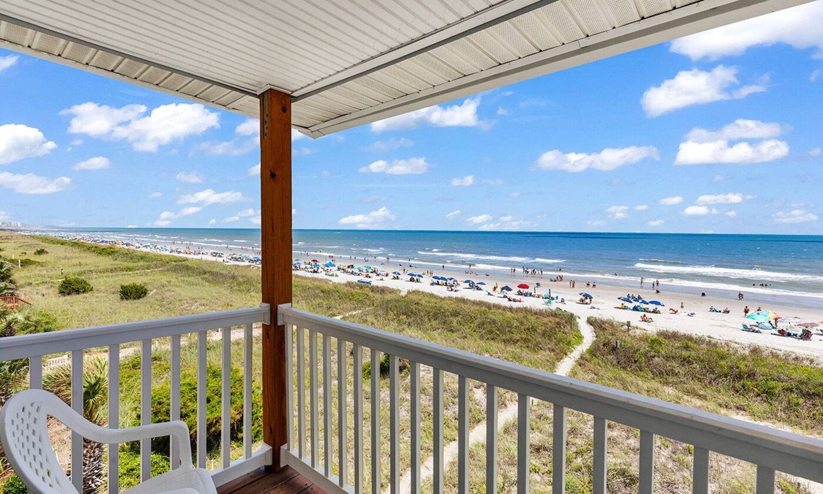 Windy Hill Condo | Oceanfront Corner Unit with Pool & Direct Beach Access