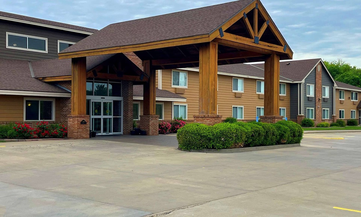 Atchison Hotel | Quality Inn Atchison