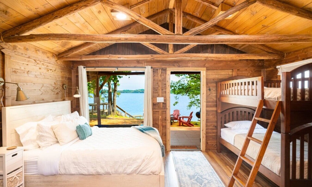 Hemphill Cabin | Rustic Cedar Waterfront Cabin 7 on Toledo Bend