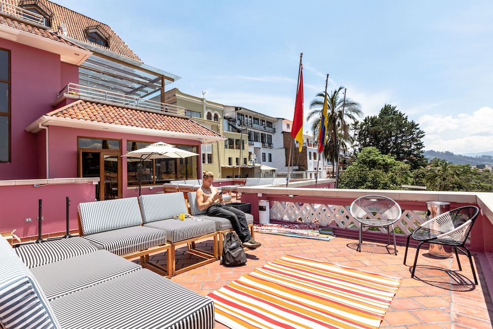San Blas Hotel | Selina Cuenca
