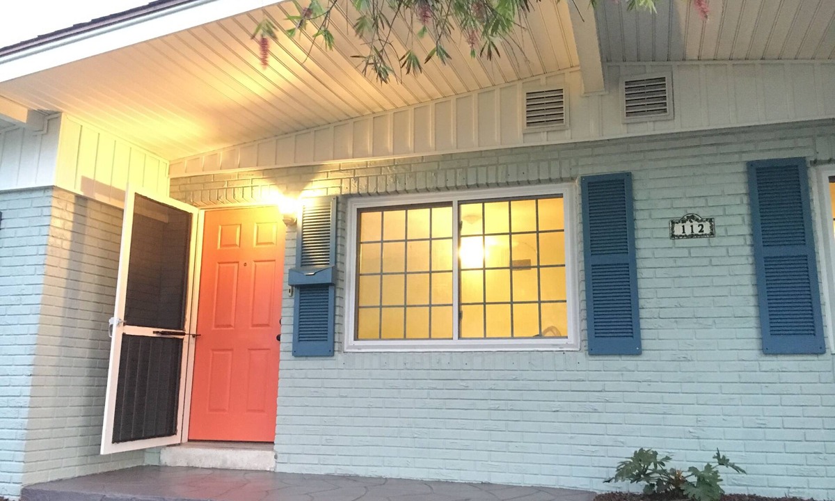 South Patrick Shores House | Spacious & Sunny, Beach Cottage - Walk to Beach