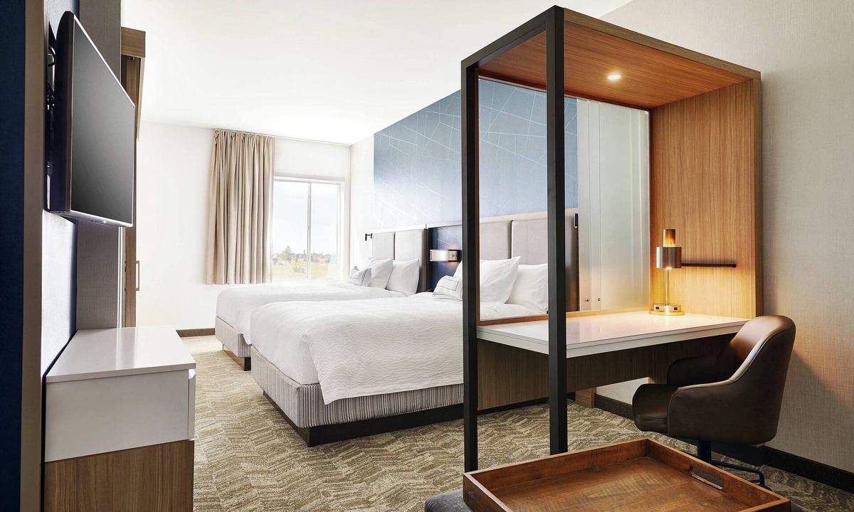 Springfield Hotel | SpringHill Suites by Marriott Springfield North