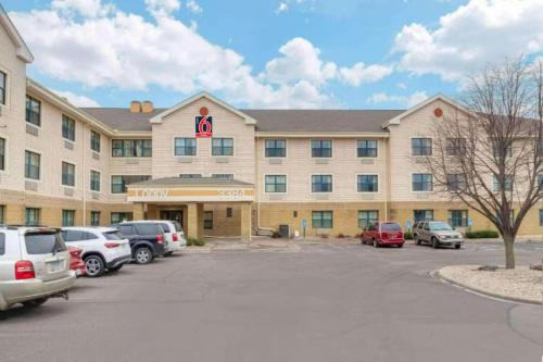 Eagan Hotel | Studio 6 Extended Stay Minneapolis Airport Eagan MN