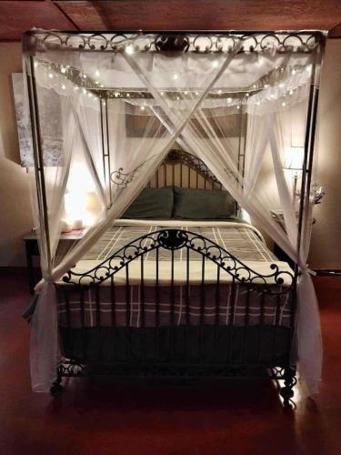 St. Joseph House | Waterfront Sunset Cabin with Patio and Firepit 2 bdrm
