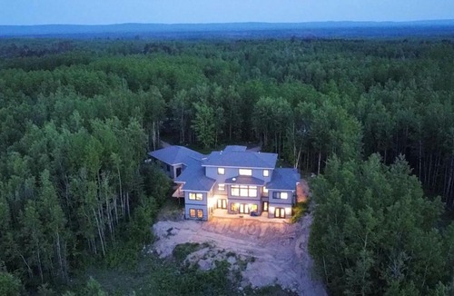 Babbitt House | 2 Bed Cedar Studio at Whitetail Estates