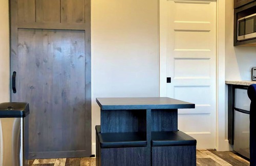 Bloomington Cottage | 2 BR Tiny Homes - Unique Outdoor Space
