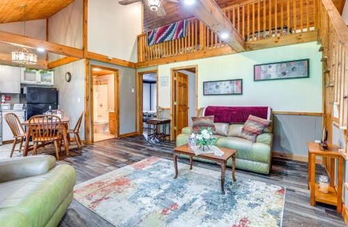 Peru House | 2 Mi to Lake Champlain! 4 Riverfront Cabins