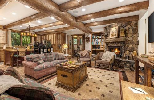 Warm Springs House | Abode at Silvertip