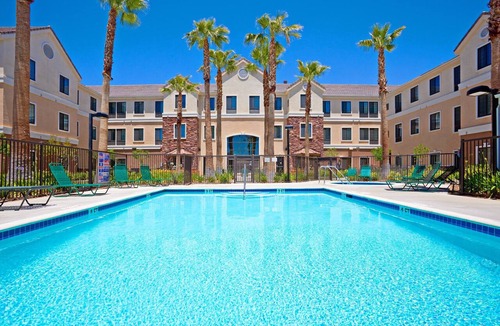 Palmdale Apartment | Accessible Studio Suite w/Bathtub, Palmdale