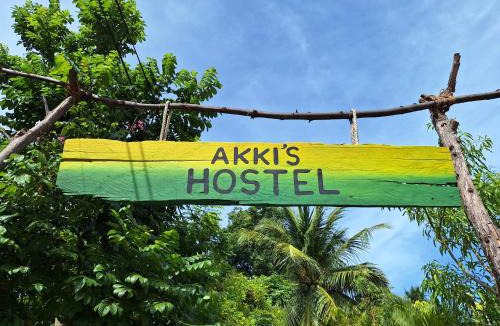 Uppuveli House | Akki's Hostel