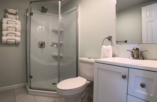 Waterville Apartment | All-inclusive studio apartment with utilities included-Unit 2