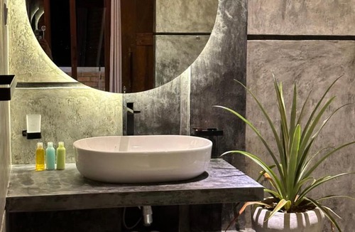 Thalaramba Hotel | Ami Mirissa