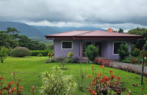 Bijagua House | BEAUTIFUL 2BR HOME WITH STUNNING VOLCANO VIEWS - FRIENDSHIP HOUSE AT BEPURAVIDA