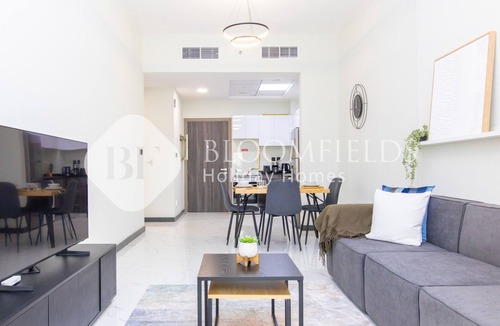Dubai Apartment | Bloomfields Stylish 2Br in Rukan