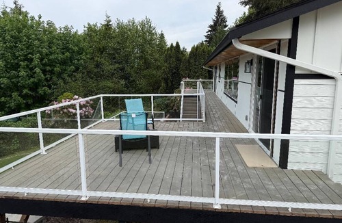 Silver Lake House | Breathtaking mountain & Sunrise views with AC in charming Everett
