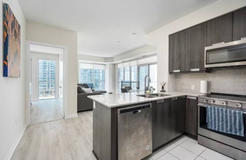 Downtown Toronto Apartment | Bright 2BR Toronto Harbourfront Home with Fitness Access