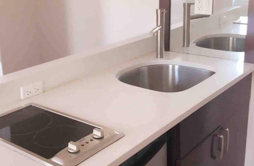 Bedford-Stuyvesant Apartment | Brooklyn matchbox studio apartment!