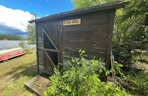 Ely Cabin | Cabin 2 "Waterfall" 2 BR, 5-6 pp, access to boats!