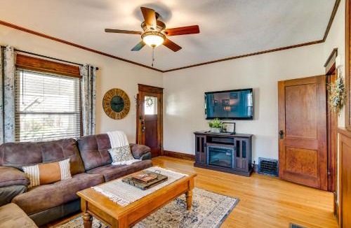 Winterset House | Charming Winterset Vacation Rental w/Yard & Patio