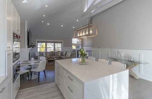 Hampton Bays House | Chic Hamptons Home near beach!