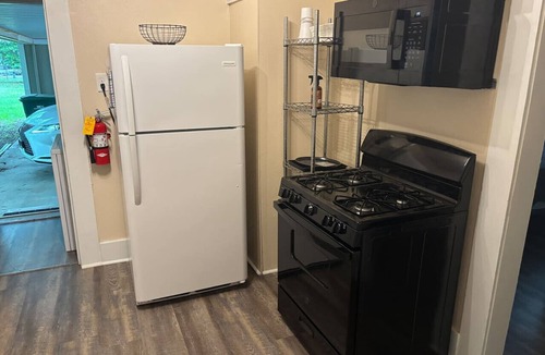 Texarkana House | Comfortable, Central, Charming