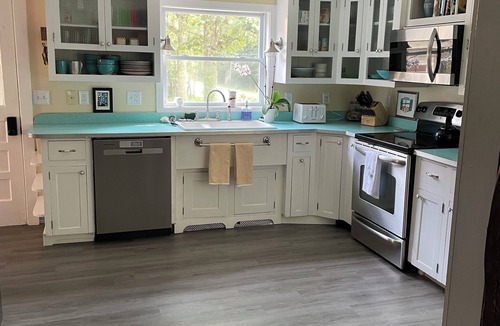 Durham House | Comfortable, convenient home for Maine adventures