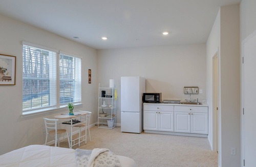 Montpelier Apartment | Comfortable Private Studio Perfect for Short or Extended Stays