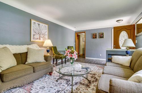 South St. Paul House | Deck & Shared Yard! Relaxing South Saint Paul Home