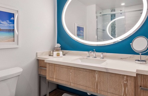 North Naples Hotel | DoubleTree Suites by Hilton Naples
