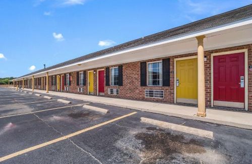 Santee Cabin | Econo Lodge Santee