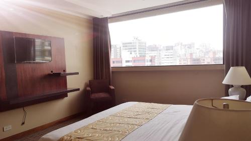 Financial District Hotel | Edificio Akros
