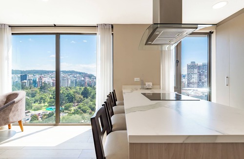 La Carolina Apartment | Edificio Efyra by Host Ecuador