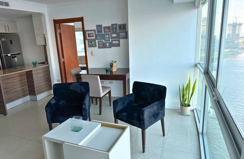 Las Penas Apartment | Edificio River Front 1 by Host Ecuador