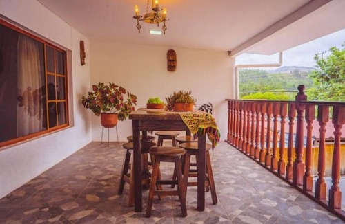 Cuenca House | Elegant and rustic spacious house