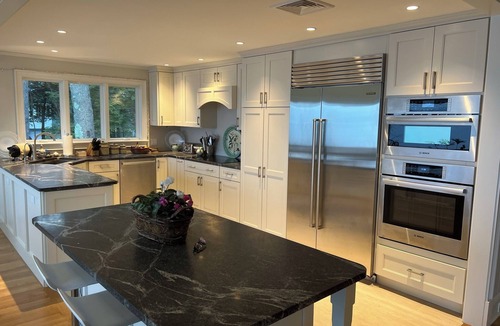 Wolfeboro House | Exceptional Lakefront Home on Springfield Point – Lake Winnipesaukee
