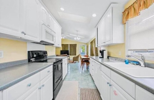 Southern Coast Hotel | EXIT 5 RESORT & CONDOMINIUM