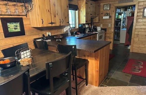 Island Park Cabin | FView Memory-Maker with The Best Summer Cabin